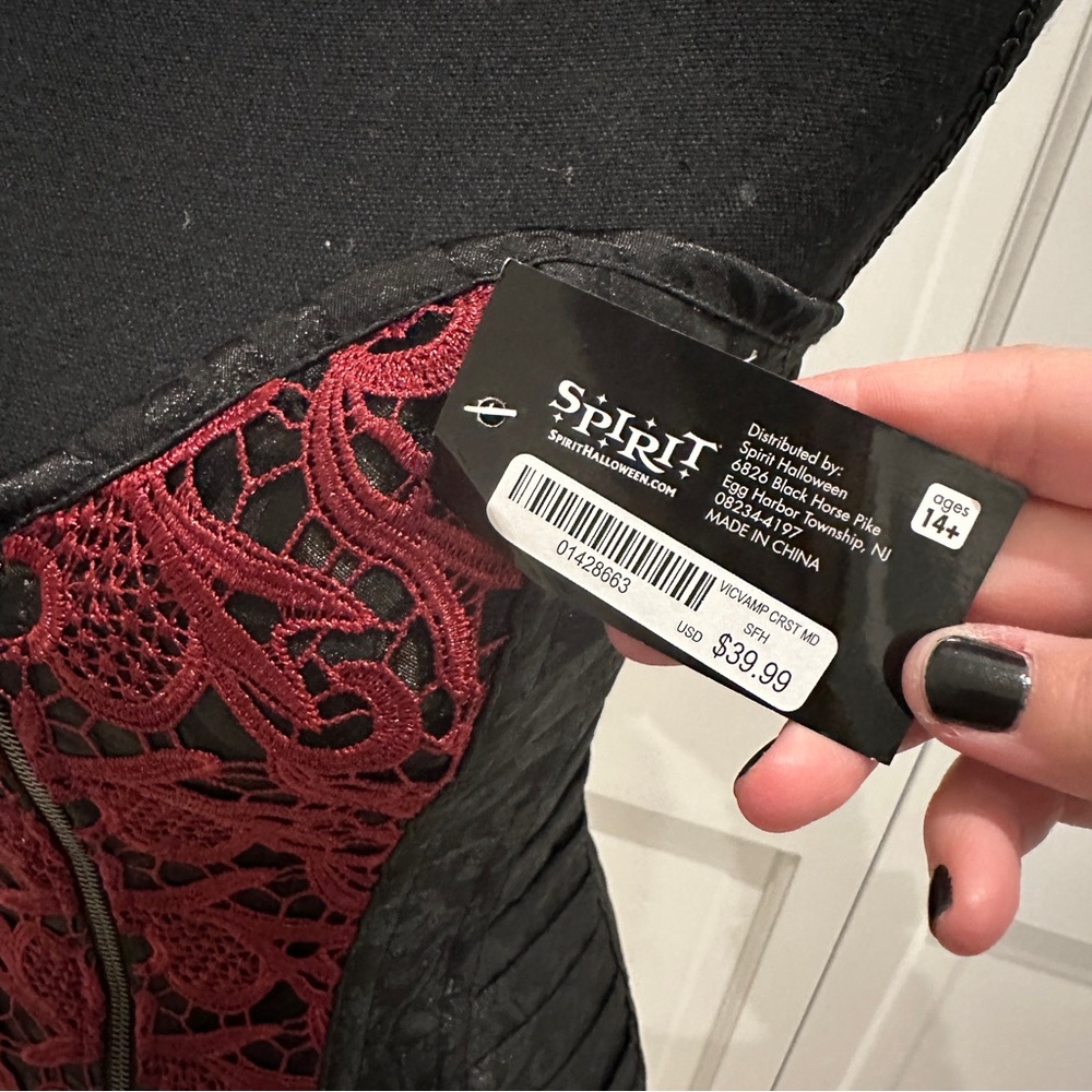 NWT Black and Red Lace Corset Top - Picture 10 of 10